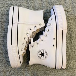 Converse Chuck Taylor All Star Leather Lift Platform White 8.5 Worn Once
